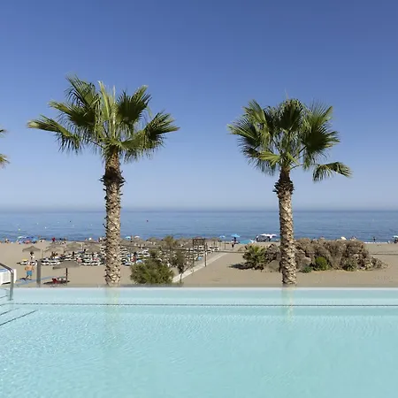 Apartment Exclusive 3-bedroom In Higueron
