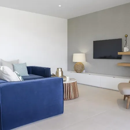 Exclusive 3-bedroom In Higueron * Fuengirola