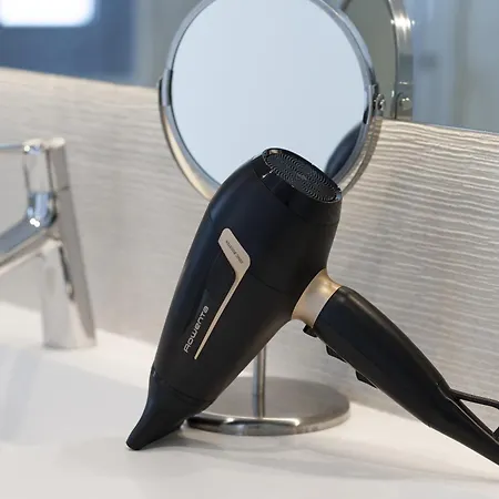 Exclusive 3-bedroom In Higueron Appartement