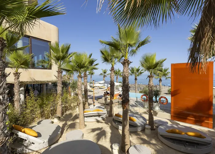 Exclusive 3-bedroom In Higueron アパート