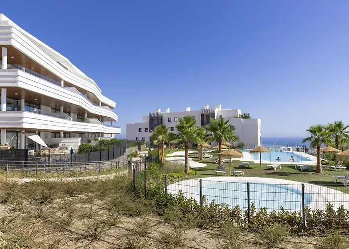 Exclusive 3-bedroom In Higueron アパート