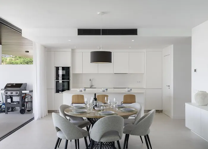 Exclusive 3-bedroom In Higueron アパート *