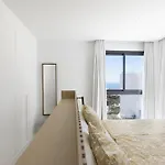 Exclusive 3-bedroom In Higueron Fuengirola