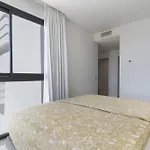 Exclusive 3-bedroom In Higueron