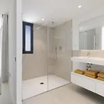 Exclusive 3-bedroom In Higueron *